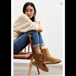 ugg classic ii genuine shearling lined short boot